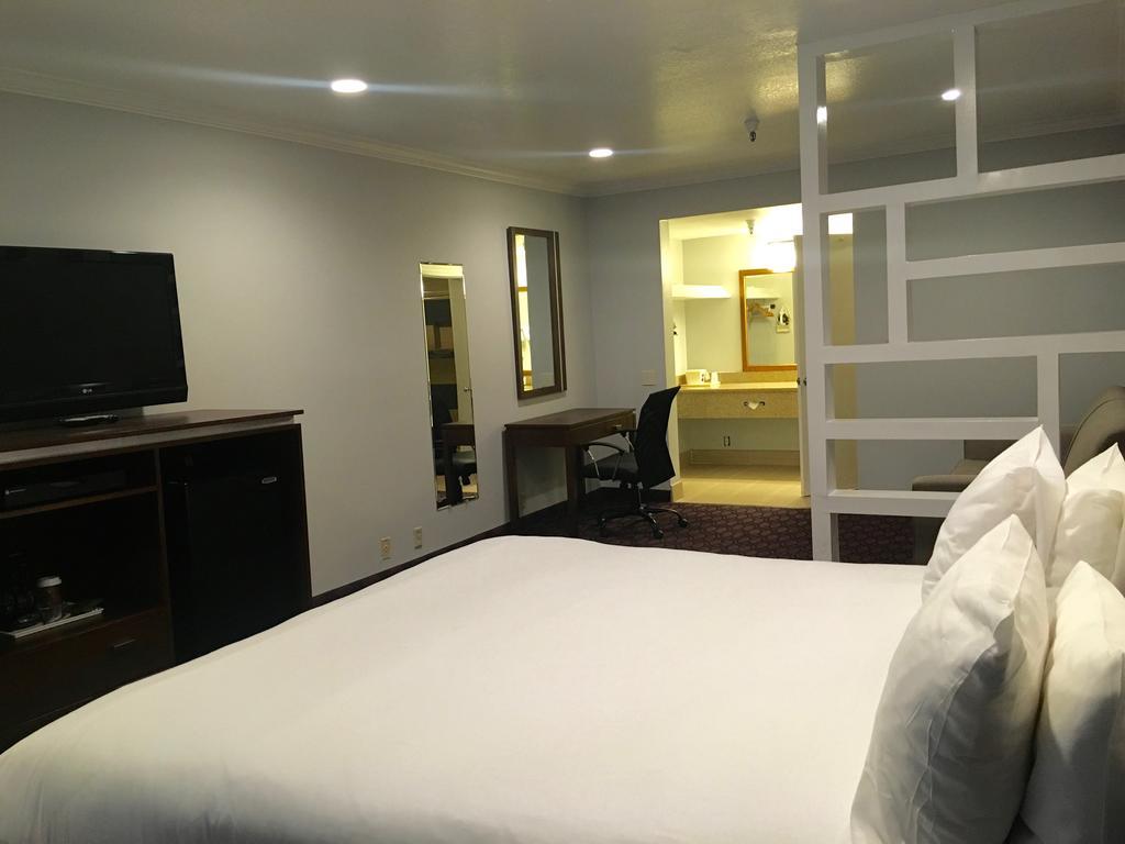 Hotel Pacific, Manhattan Beach Bilik gambar