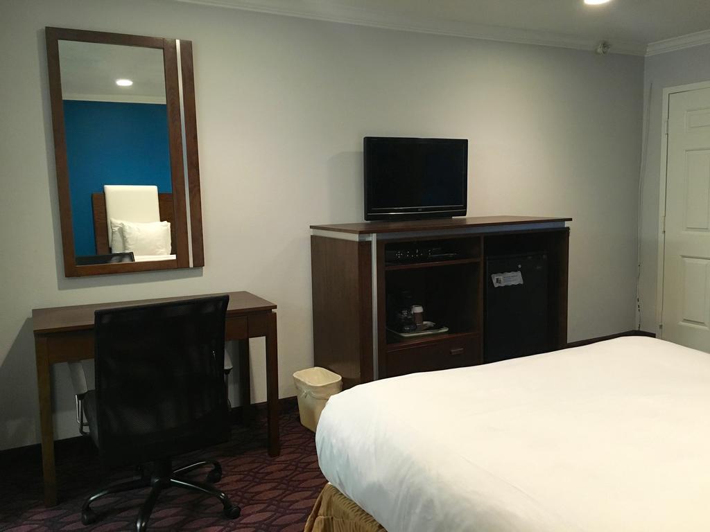 Hotel Pacific, Manhattan Beach Bilik gambar